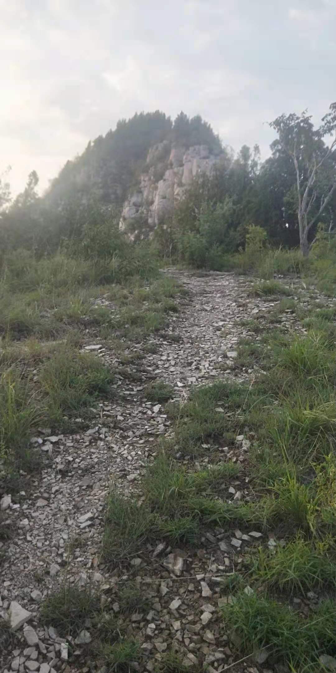 济南白云山好爬吗,济南龙洞白云山旅游攻略