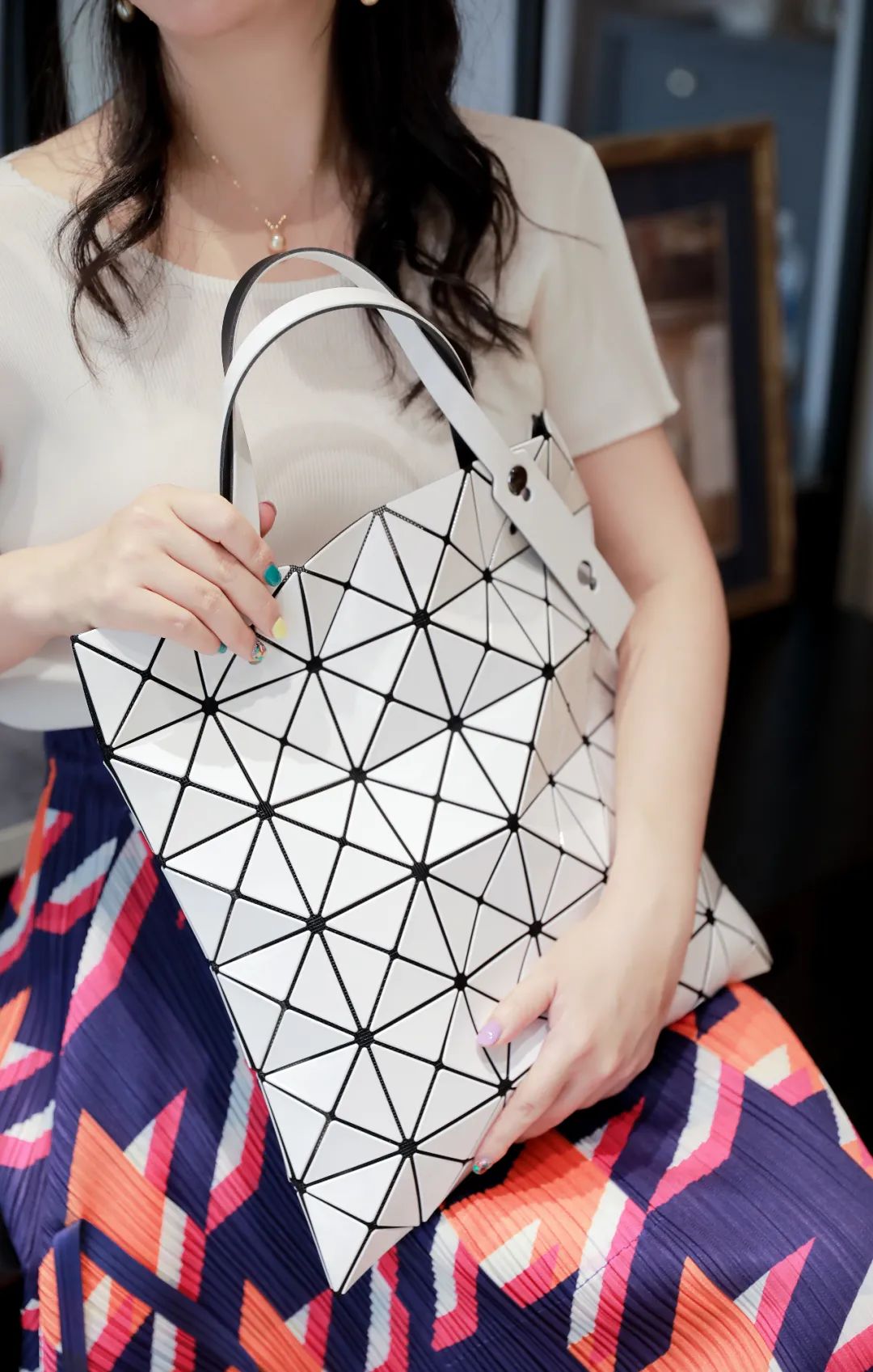 初入职场质感包包推荐,三宅一生包包属于什么档次的包包