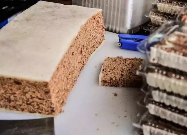 在上海拥有这样一个露台多幸福,在上海有一种温暖叫邻里互助