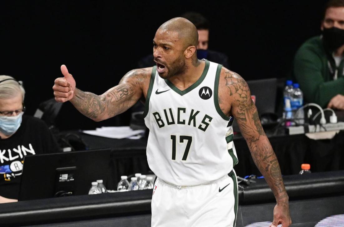 打法另类！盘点NBA十大矮壮的篮板怪物：身高不够依然强力