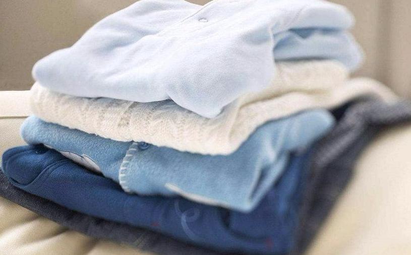 宝宝春捂怎么捂才恰到好处,婴儿春捂秋冻的正确方式