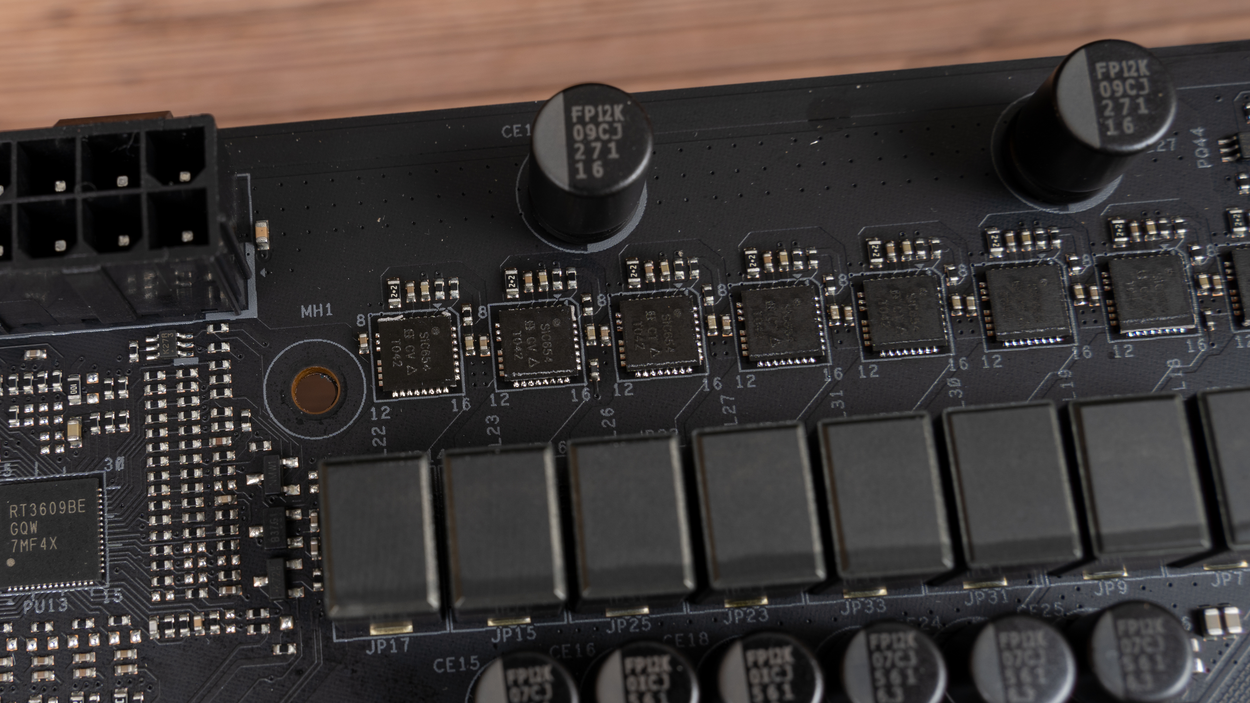 显卡这么贵为什么不买游戏主机,显卡这么贵买台式还是笔记本好