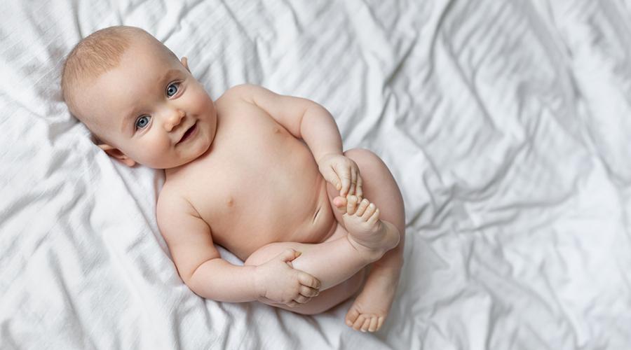 妈妈带孩子进入更衣室,妈妈带男童进女厕引争议事件后续