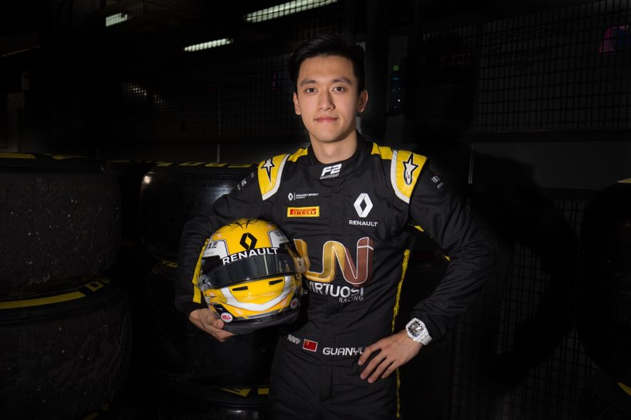 中国车手周冠宇f2摩纳哥站夺冠,f1上海站周冠宇开什么车