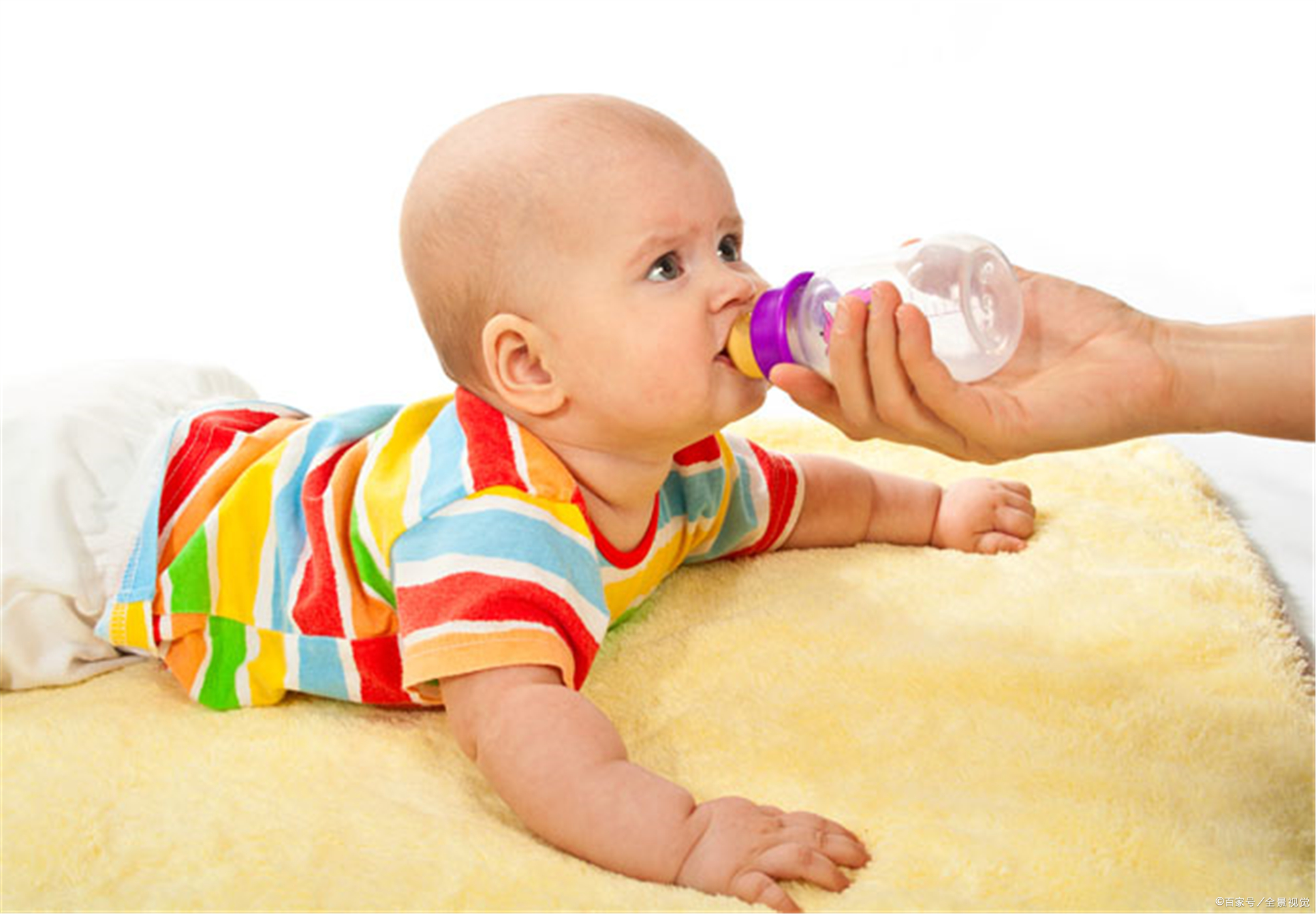 奶瓶喂养有空气进去了,奶瓶喂养吸奶次数