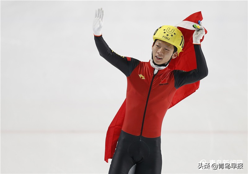 王栋青岛,青岛籍足球元老王栋