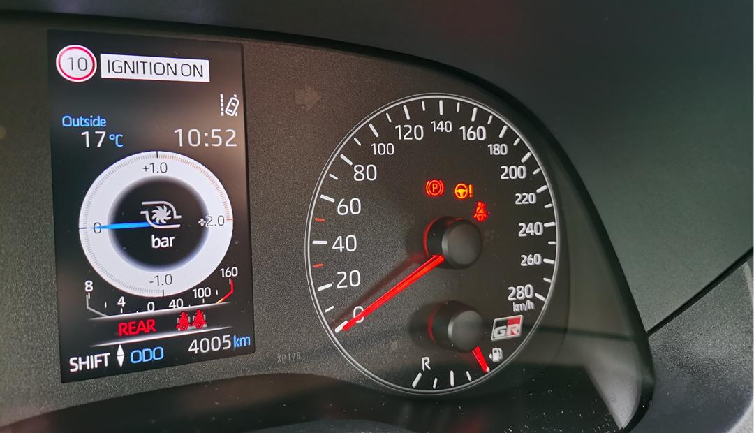 丰田gryaris试驾视频,丰田gryaris拉力