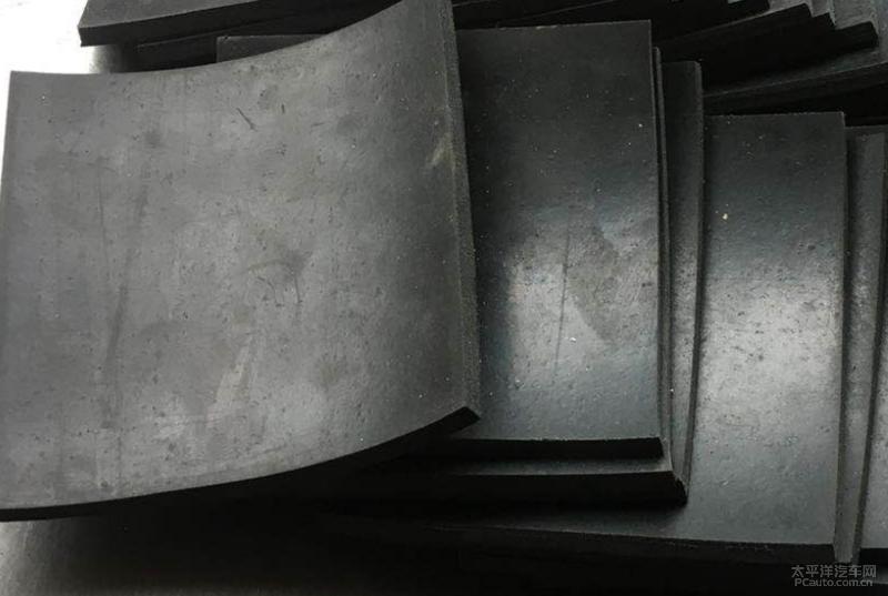 去车内甲醛异味用什么产品好,车内内饰异味严重怎样清除