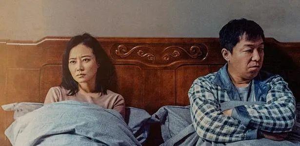 适合情侣聊天的话题幽默,适合情侣间聊天的15个话题