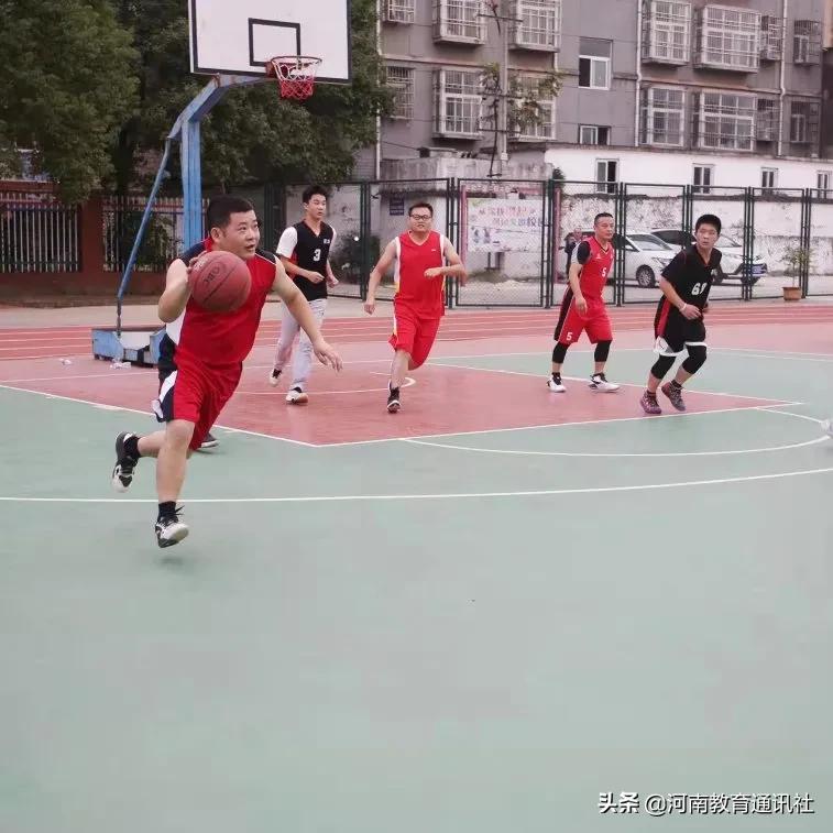 青春永不散场你我皆是少年！光山一中举行2021年师生篮球友谊赛