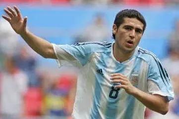 天下足球催泪文案大罗,天下足球三十大催泪文案