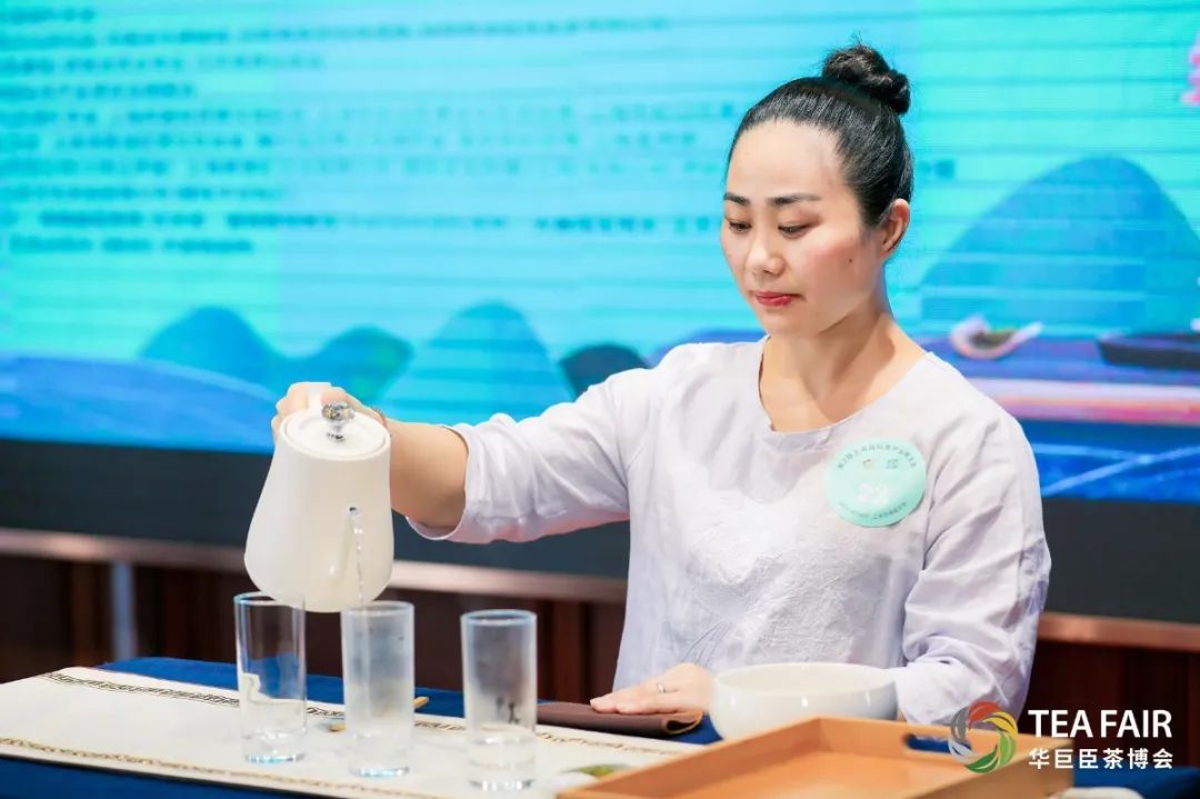 燃爆魔都!这个夏天,“茗星茶艺师”实力出圈