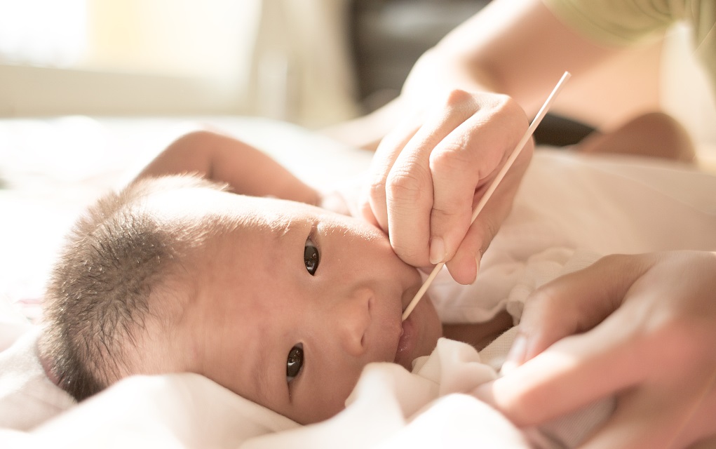 母婴微课堂‖新手爸妈别惊慌，教你搞定鹅口疮！