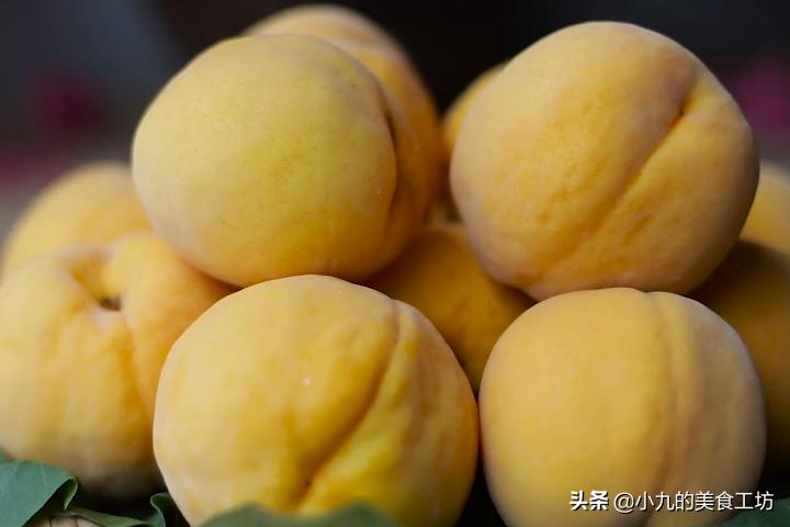 冷藏黄桃怎么做罐头,做黄桃罐头黄桃和冰糖的比例