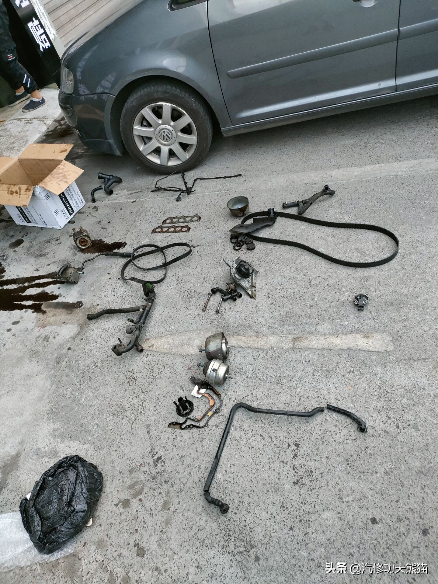 2003年老奥迪a6,2012年奥迪a6经典