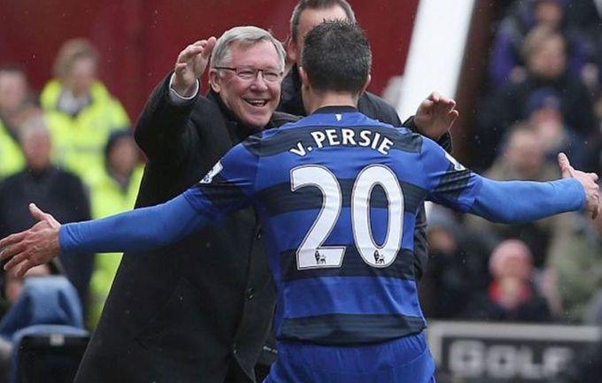 范佩西曼联58粒全进球粤语,范佩西11-12赛季曼联英超进球数