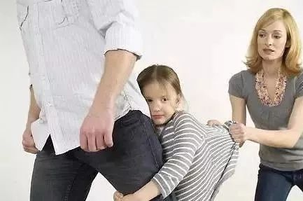 一年级分离焦虑期的正确引导,幼儿园如何消除新生入园分离焦虑