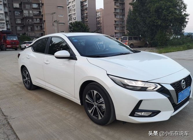 女士开日产经典轩逸舒适版合适吗,日产轩逸适合新手开吗