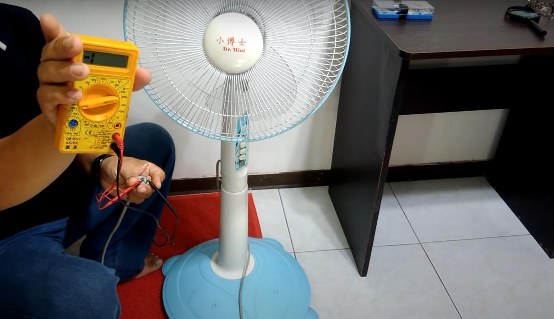 电风扇不转的简单修理方法图解,电风扇不转的简单修理方法视频