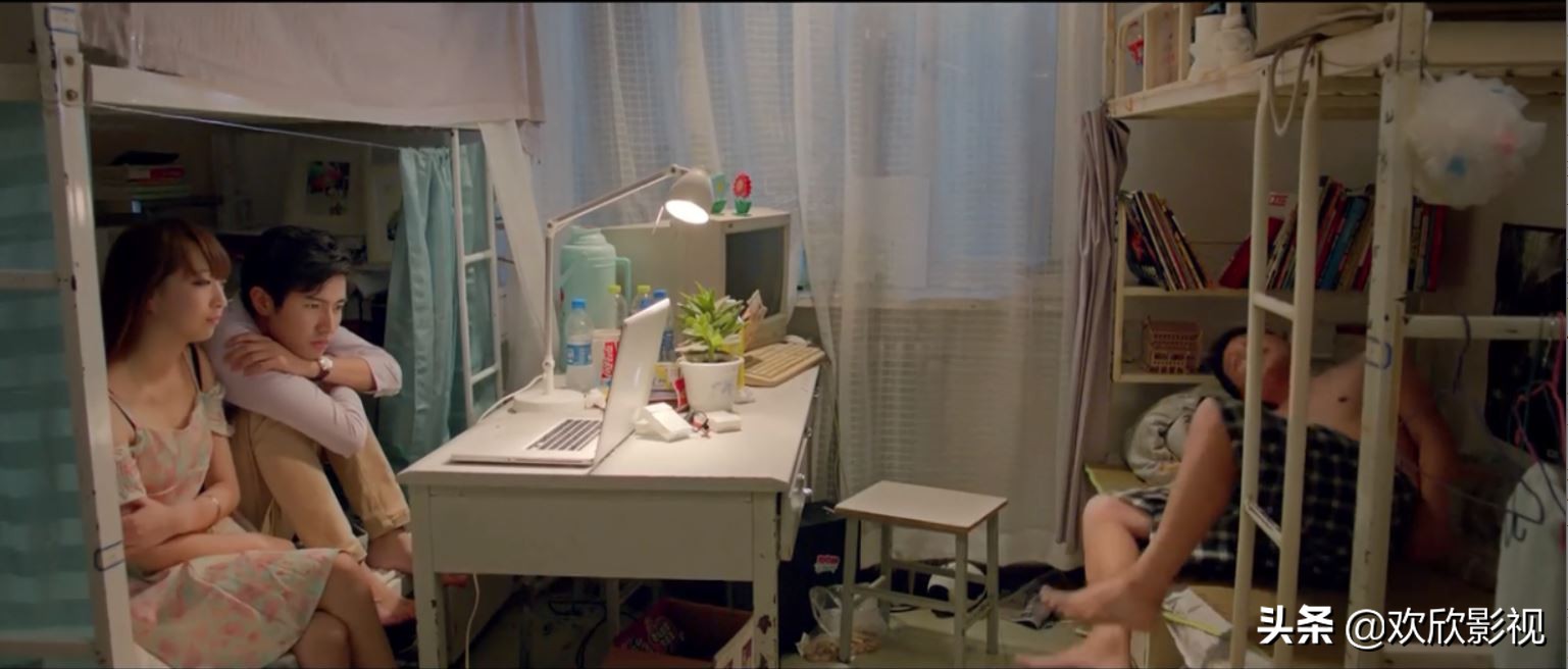 小姐姐，宅男的梦路过的赶紧得别墨迹《天神传》