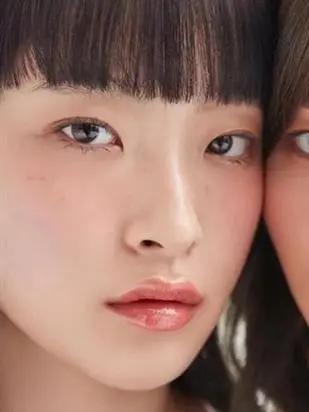 为什么有人化完妆皮肤发亮,妆感油腻是怎么回事