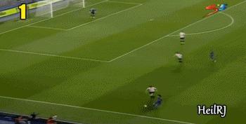 罗纳尔迪尼奥足球盘带,足球精灵罗纳尔迪尼奥过人