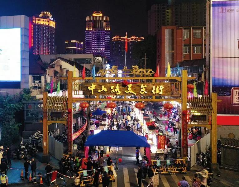 全国最好吃的十大网红夜市推荐,中国十大必逛夜市推荐