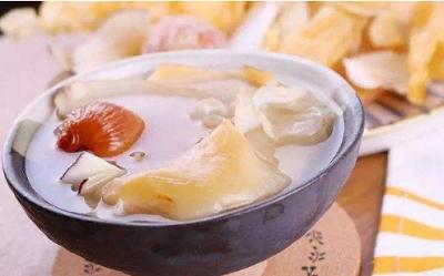 女人补气血养生秘方,花胶补气血汤做法及功效