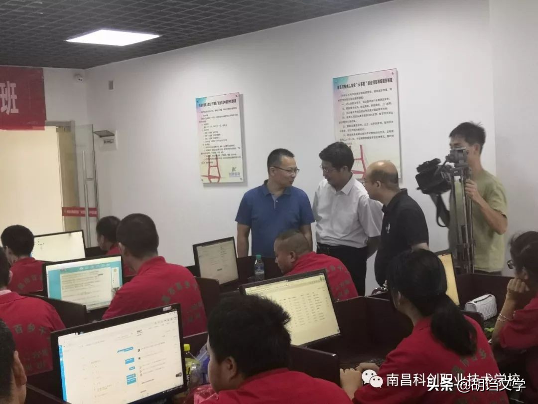 在家可以赚钱的工作云客服,哪个平台的云客服赚得多