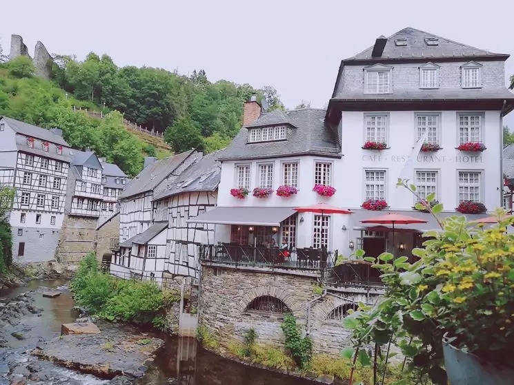 想领略历史古典美？来蒙绍吧！一个满载鲜花和诗意的德国小镇