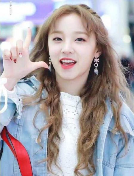 同样是烫羊毛卷，为何你烫就很显老？原因基本离不开这2点