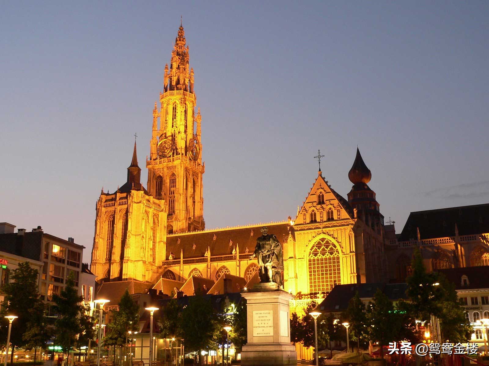 买假钻石2000万,80万买的假宝石