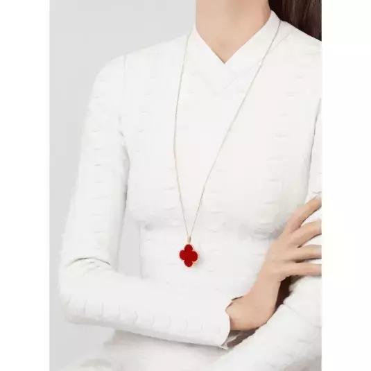 直男欣赏不来的荧光色,三大直男觉得最丑的首饰