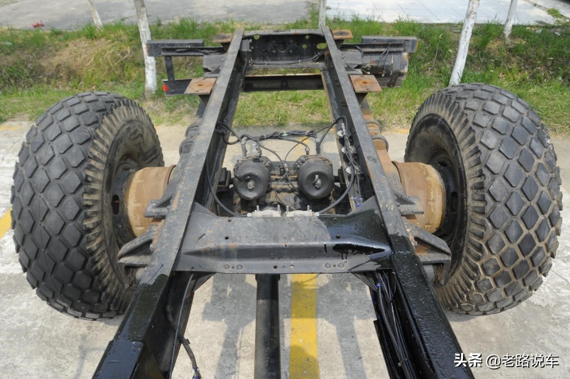 打造钢铁军队铸就时代楷模,重庆曾经有过的超跑神车