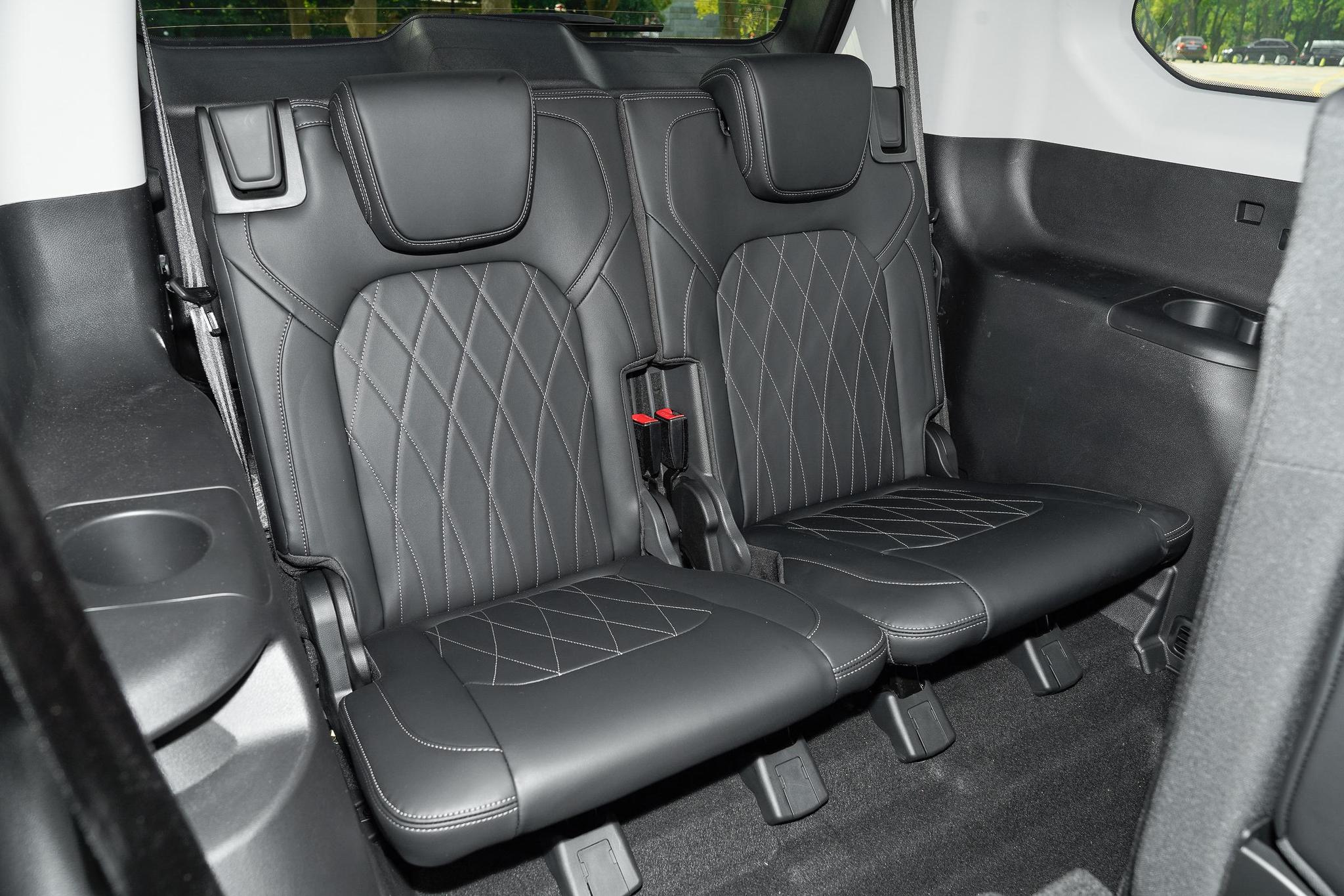 20万左右买中大型SUV，这3款是首选，2.0T配四驱，家用自驾两不误