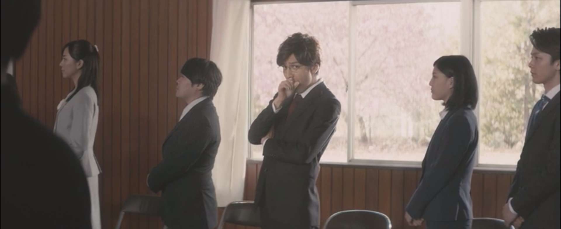 对自己的老师动心了怎么办,太喜欢一个老师无法释怀怎么办