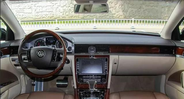 辉腾曾经的大哥,大众辉腾有多豪华