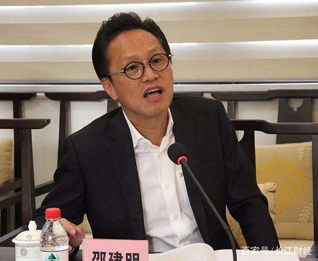 广东商界传奇人物,中国最年轻的商业奇才是谁