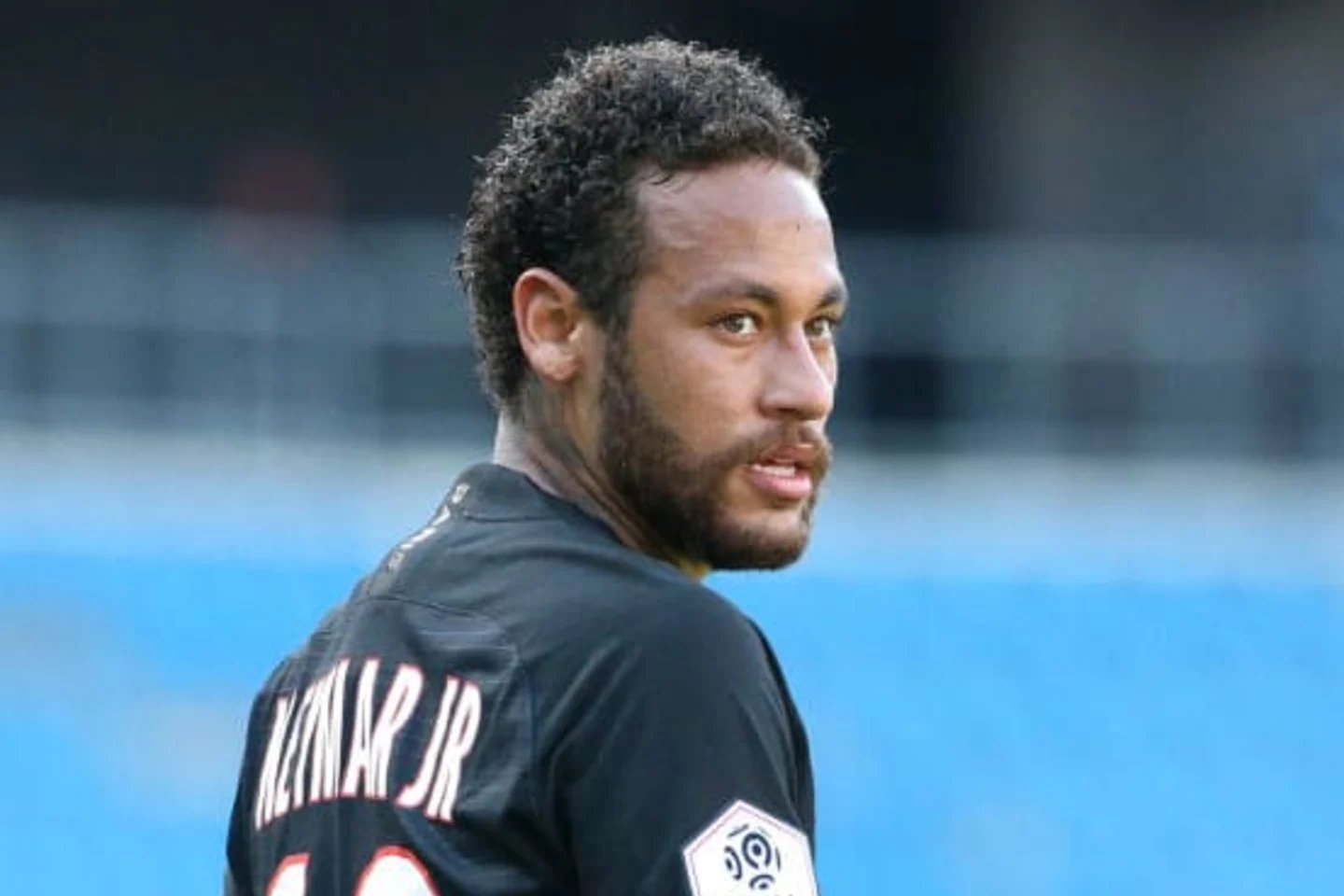 马内c罗b罗三叉戟,马内莱万梅西c罗