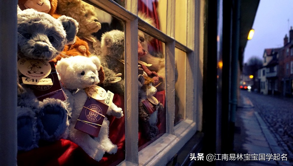 唐诗三百首女孩取名,唐诗名句女孩名字