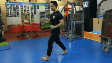 跑步对于下半身肌肉的训练,小腿迎面骨外侧肌肉疼怎么拉伸