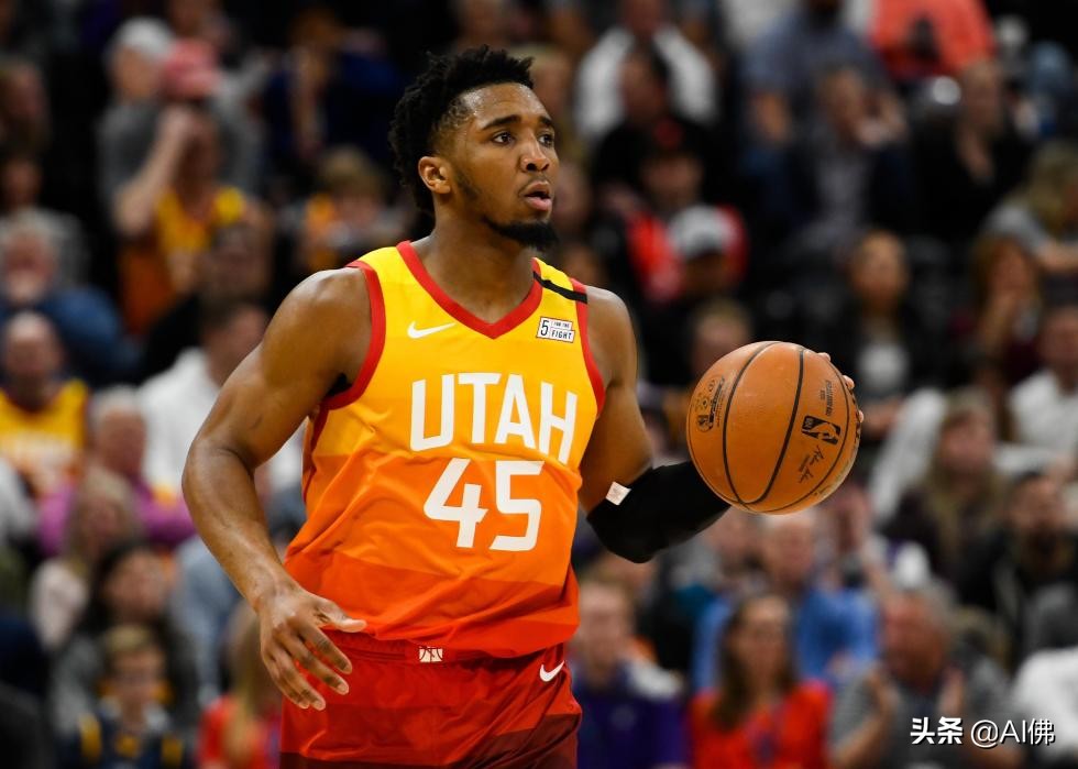 有nba标志的nba球衣,以前nba和现在nba哪个好看