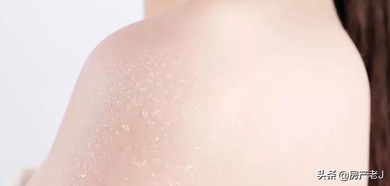 腿上有鱼鳞皮屑怎么办,腿上起皮屑就是鱼鳞病