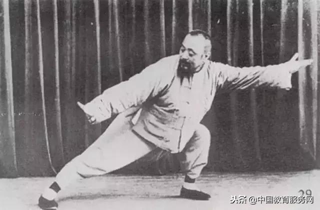 太极拳的胯功练习方法,太极拳脊椎和胯的运动体系