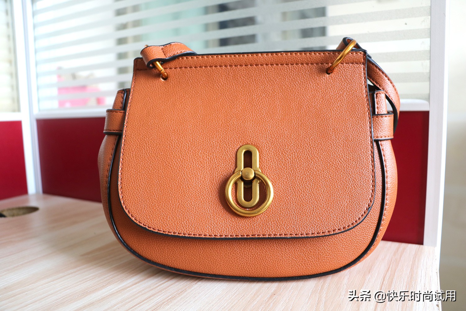 lv包madeleine系列手袋怎么样,lv系列包包的知识