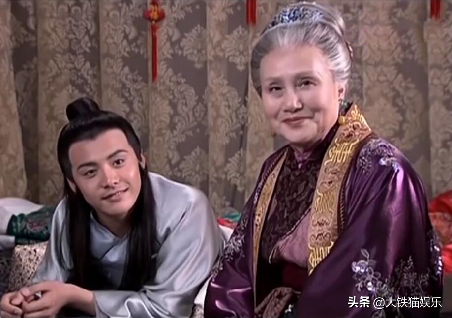 这才是倾国倾城的脸,这才是绝世美颜