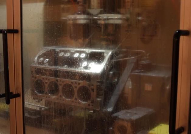 中国为什么造不出世界顶级发动机,中国为什么造不出最好的汽车