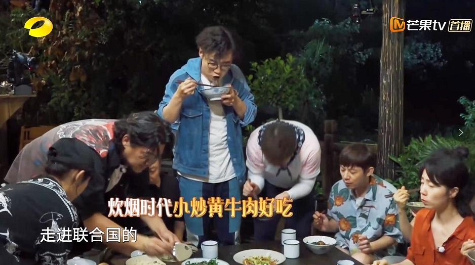 湘菜排队之王,湘菜排队王又开新店下楼直达