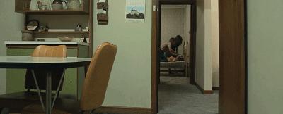 痴心妻子为“爱”绑架无知少女满足丈夫的施虐癖！