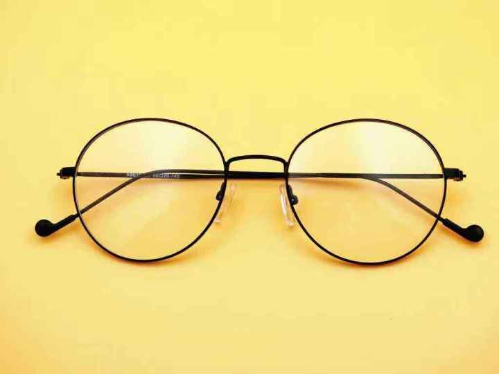 怎样选到真正好看的眼镜框,选择什么样的眼镜框比较好看